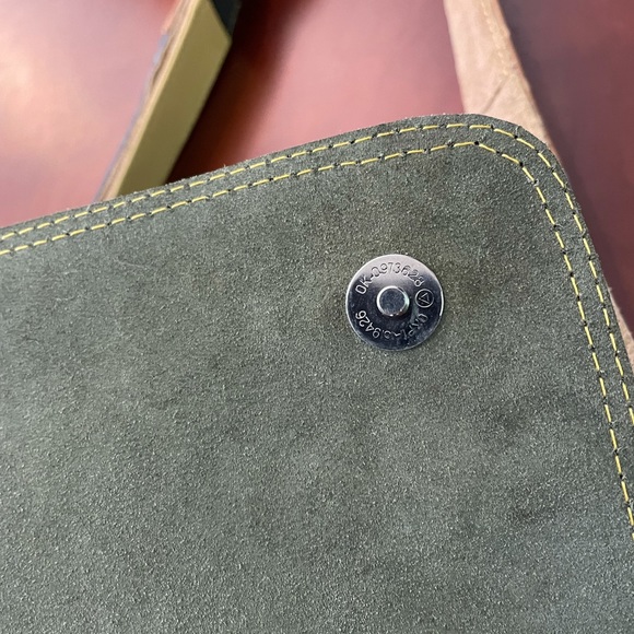 Leather color block shoulder bag with short handle and adjustable leather strap. - Picture 11 of 14